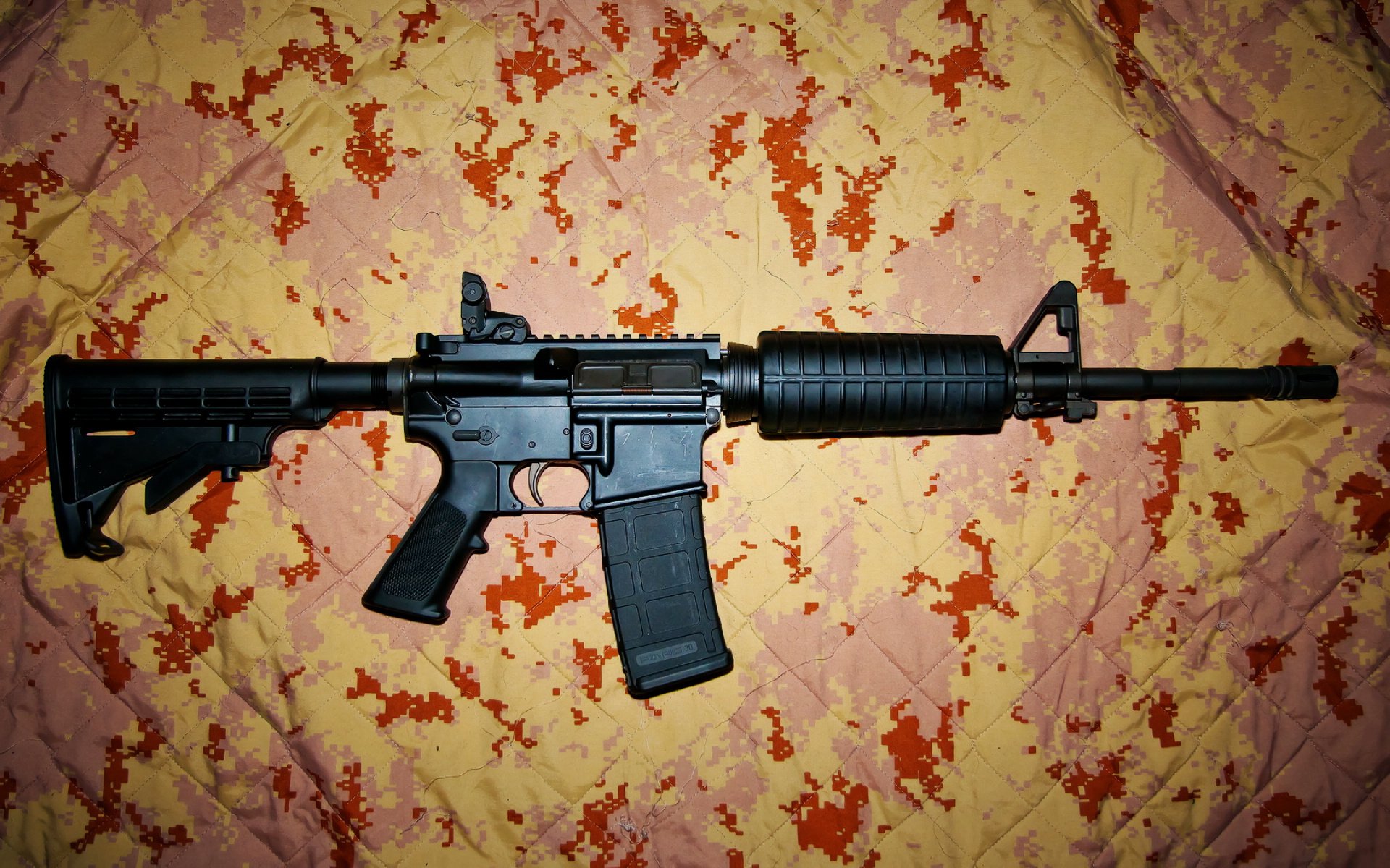 山巅与瀚海，当欧冠焦点战遇上国王速胜，顶级竞技的唯一性启示