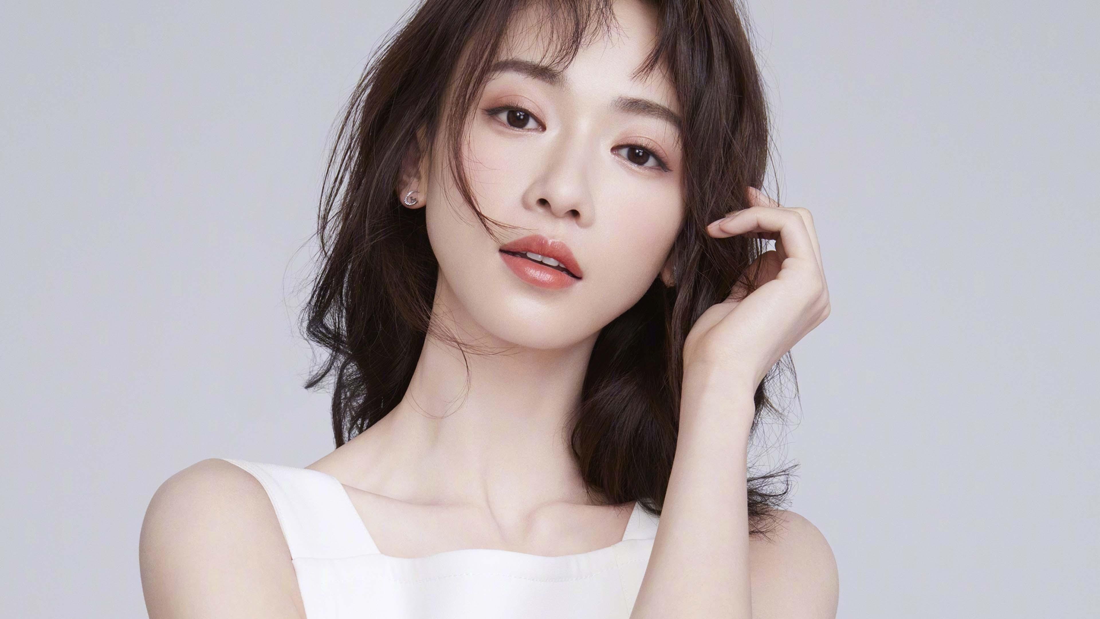 爱游戏官网-冰川与烈焰，阿克的逆袭与巴拉圭的绝地突围