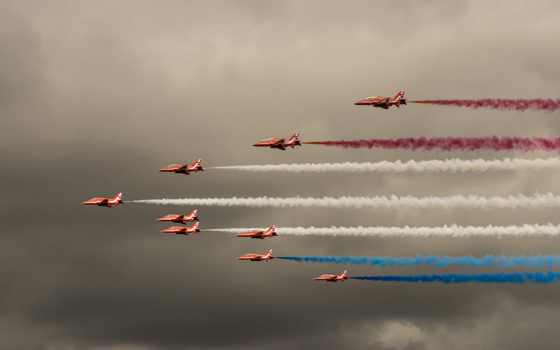 传奇之战,贝林厄姆最后一秒的神来之笔,如何让AC米兰与韩国足球共同书写历史